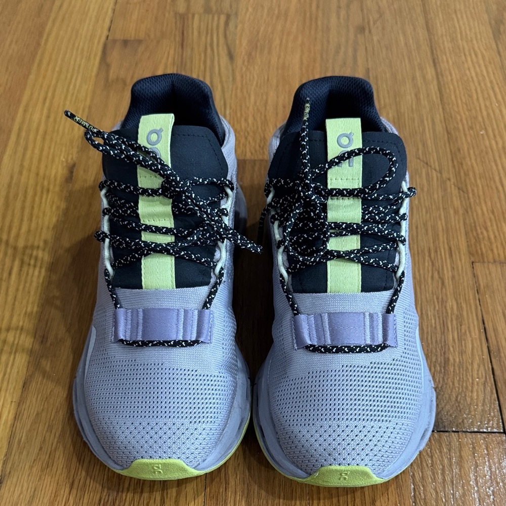 On Women's Athletic Shoes - Gray and Green